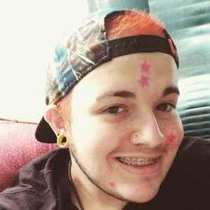 Meet your Posher, Adrian